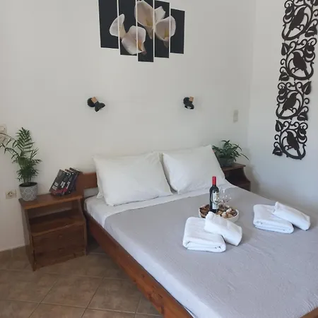 Happy Days Apartment Agia Galini  Exterior photo