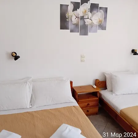 Happy Days Apartment Agia Galini  Exterior photo