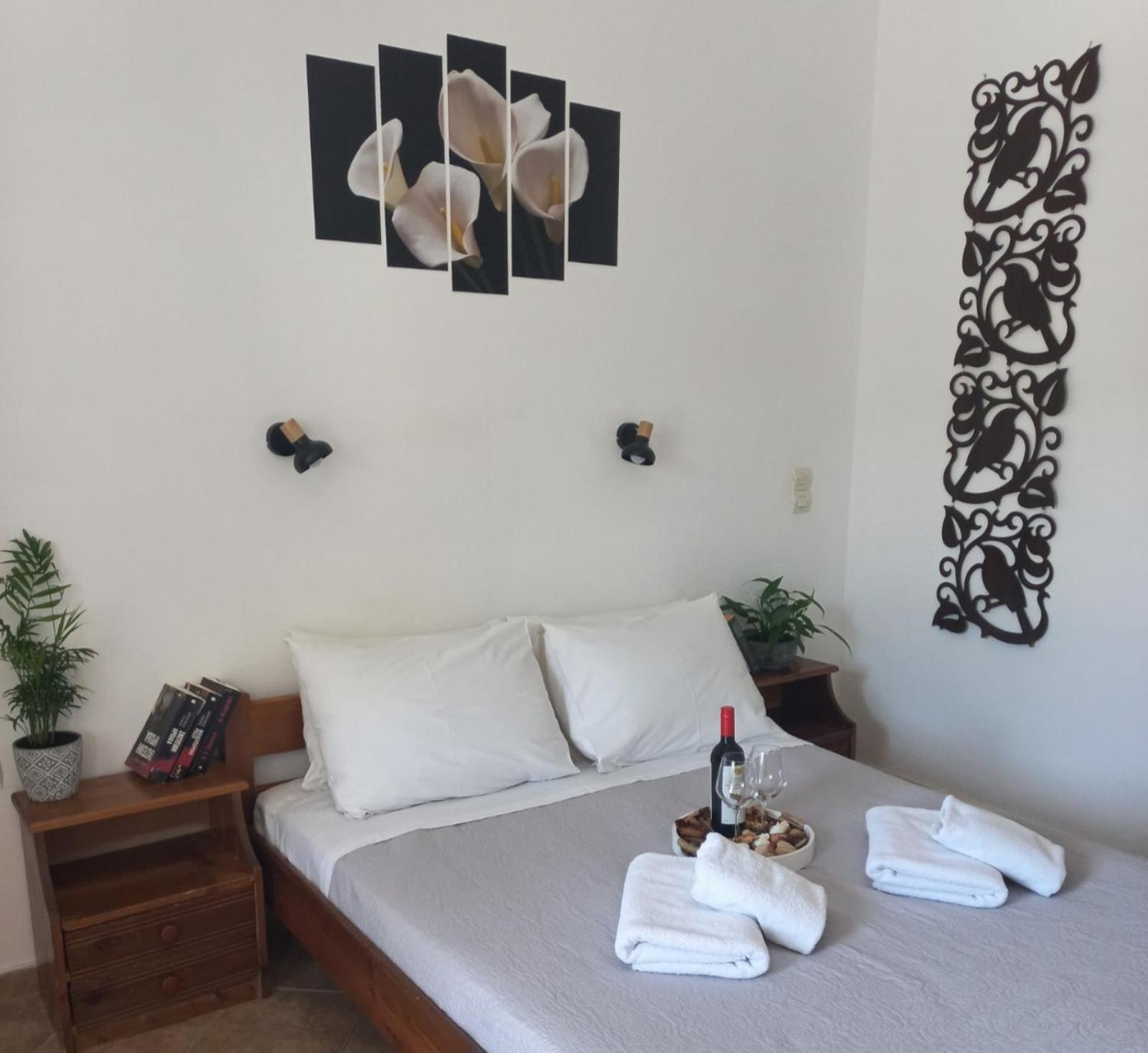 Happy Days Apartment *